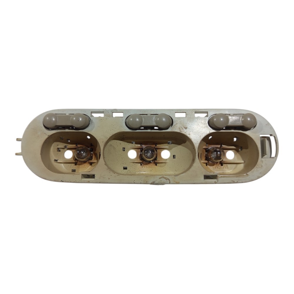 Luz Teto Cortesia Renault Megane 2007 2008 A 2013 Sem Lente