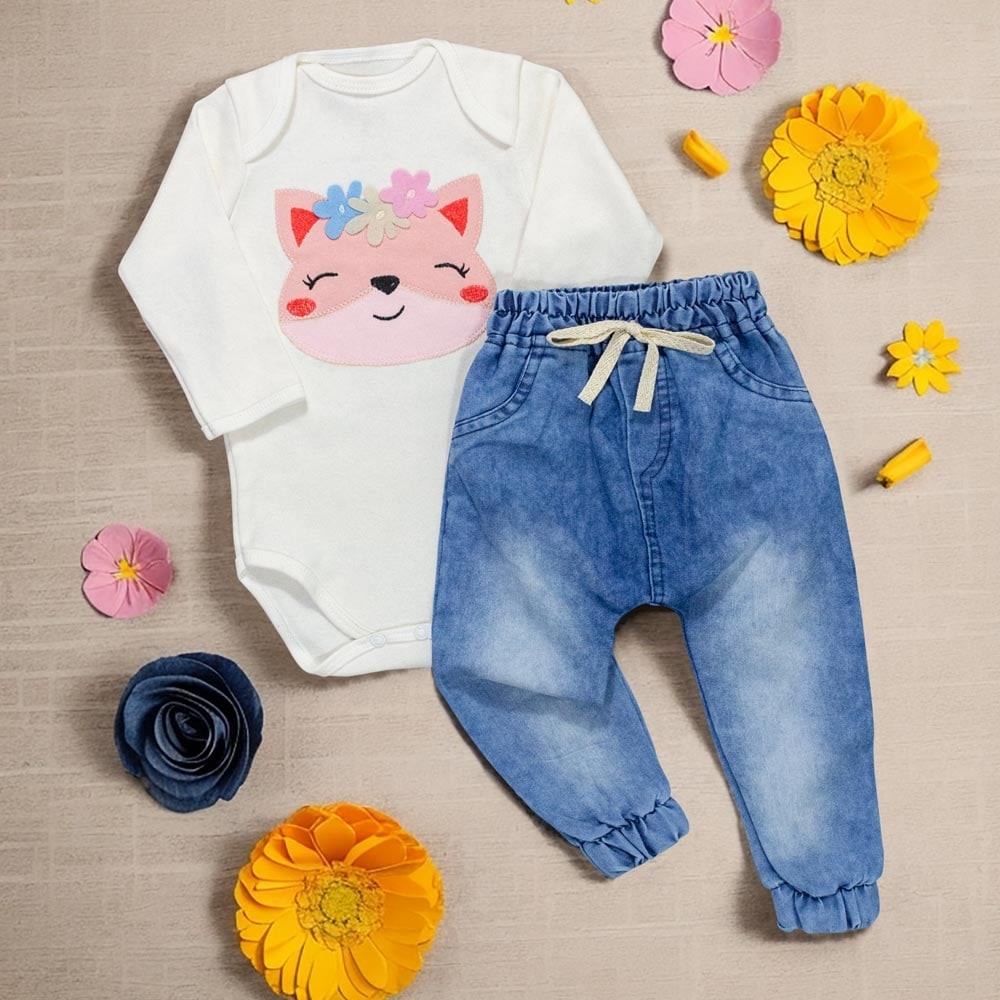 Conjunto Para Bebê Body Bordado 3d E Calça Jeans Raposa Creme