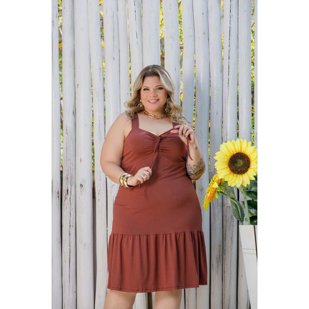 Vestido Curto Plus Size Soltinho Decote Coração