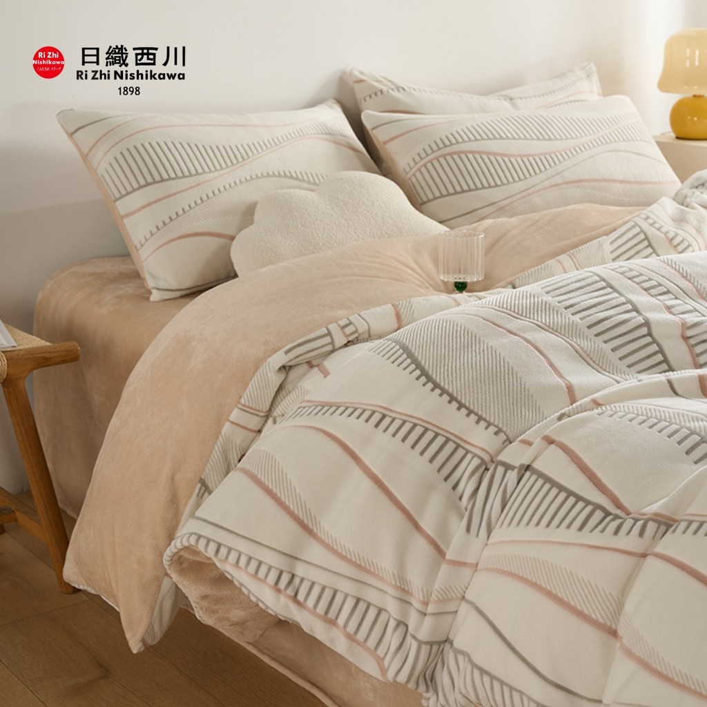 Cama de lã de leite classe A conjunto de quatro peças inverno Coral velo flanela lençol capa de edredão forro de lã dupl