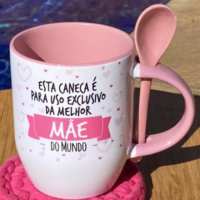 Caneca Personalizada USO EXCLUSIVO DA MELHOR MÃE DO MUNDO + te amo mãe (cerâmica branca 325 mL) - COM COLHER - em Oferta na Shopee