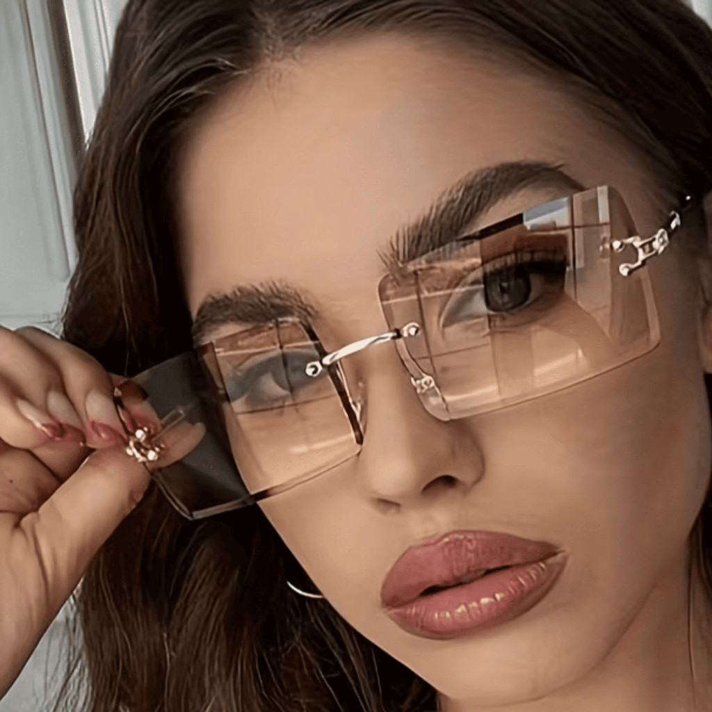 Óculos de Sol Feminino Sem Aro Retangular Blogueira Proteção UV Verão Praia Piscina em Oferta na Shopee