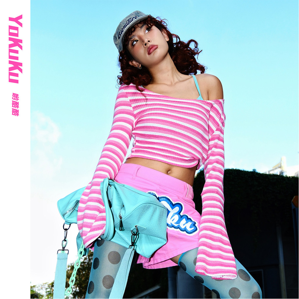 Yocool (QQ Love) Verão Americano Retro Preguiçoso Estilo Listrado Top Feminino Camiseta de Manga Comprida de Um Ombro