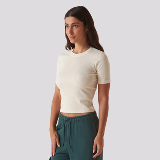 Camiseta Fila Regular Essentials Canelada Feminino Branco em Oferta na Shopee