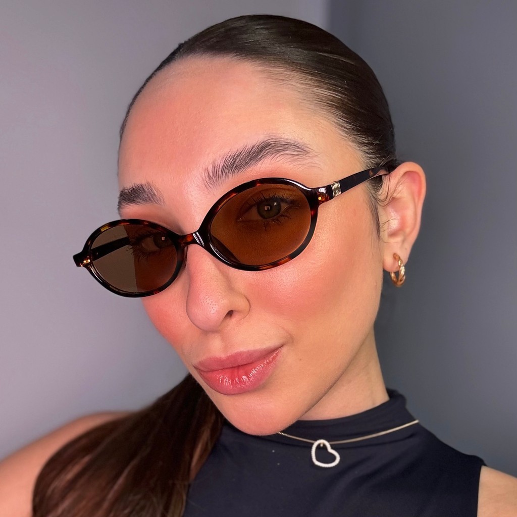 Óculos de Sol Oval Feminino Com Case Vintage Leopardo Miu Retrô Com Case Luxo Moda Proteção UV400 em Oferta na Shopee