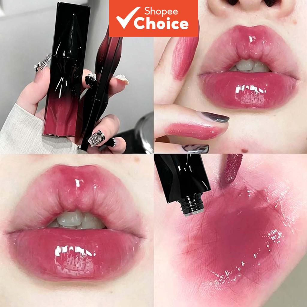 Espelho cósmico interestelar gloss labial, efeito de lábios de vidro água-luz galáctica, criando bocas atmosféricas de