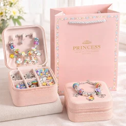 Kit Pulseira E Berloques Diy 66 Peças Com Porta Joias E Sacola Presenteável