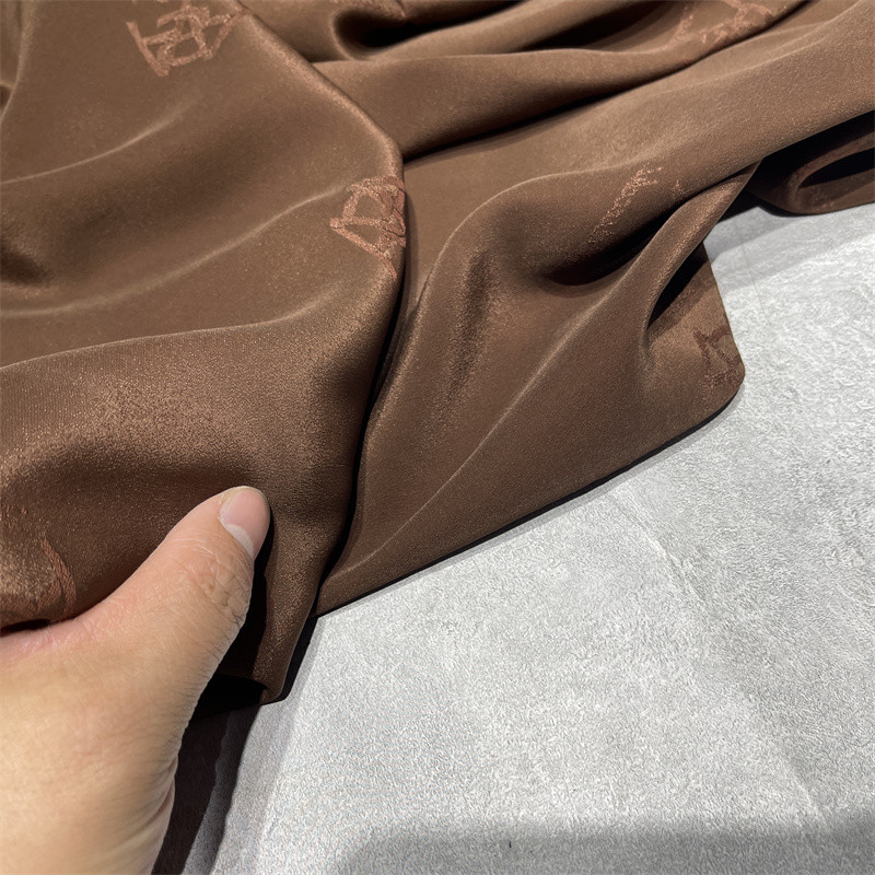 Novo estilo café cor simulação seda duplo Crepe Drape macio confortável tecido largo 130 vestido forro calças tecido de