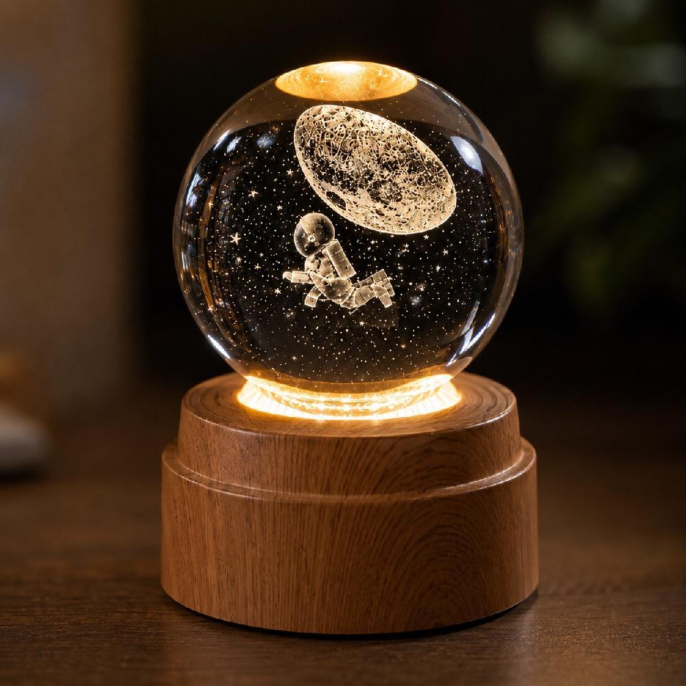 LUMINARIA INFANTIL LED 7 CORES RGB GIRATORIA GLOBO ASTRONAUTA 3D ABAJUR DE MESA ESFERA MADEIRA DECORATIVO CEU ESTRELA BA