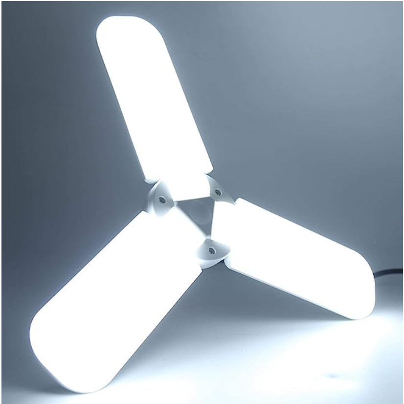 Luminária LED Lampada Multifuncional 3 Petalas 18w Dobrável
