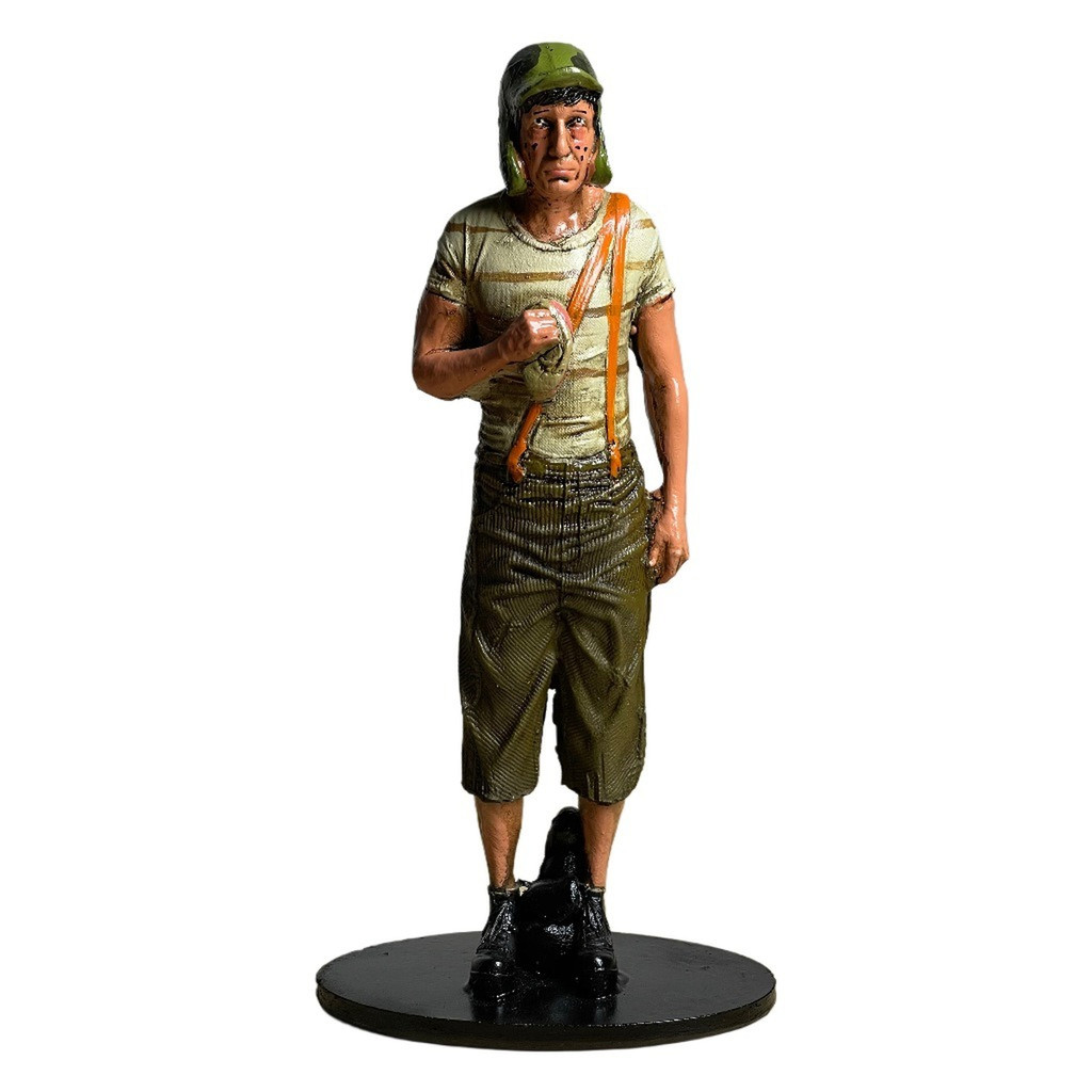 Estátua Chaves a Turma do Chaves Resina Colecionável Geek