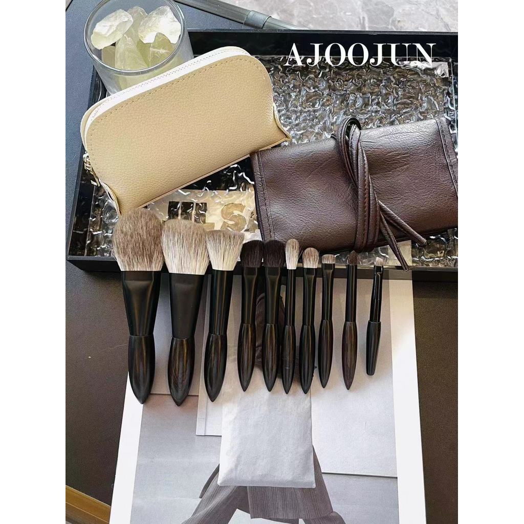 Mini conjunto de pincéis de maquiagem portátil viagem 10 peças cabelo Animal pó solto sombra escova sândalo esquilo cabe