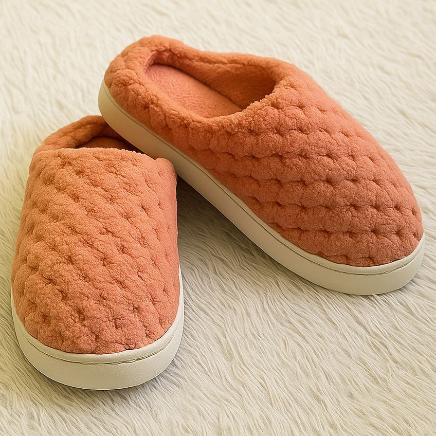 Pantufa Chinelo de Inverno Estampa de Bolinhas Solado em Borracha Antiderrapante (Ref: QF-128) ACG