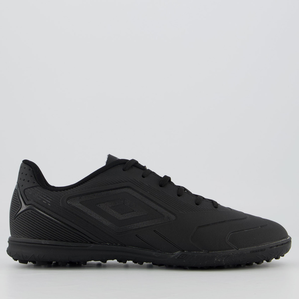 Chuteira Umbro Attak III Society All Black