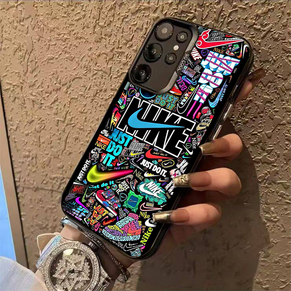 Capa Estampa Colorida Com Grafite Urbano Para Samsung A56 A55 A54 A35 A34 A25 A15 A14 A05S S24 S23 S22 FE