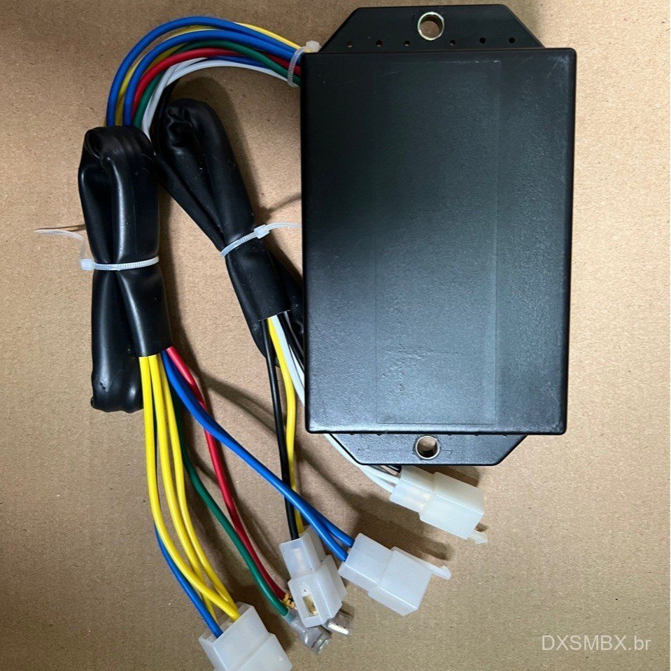 Regulador AVR Trifásico KI-DAVR-50S3 Para Gerador Diesel 5KW Estabilizador Voltagem 14 Fios