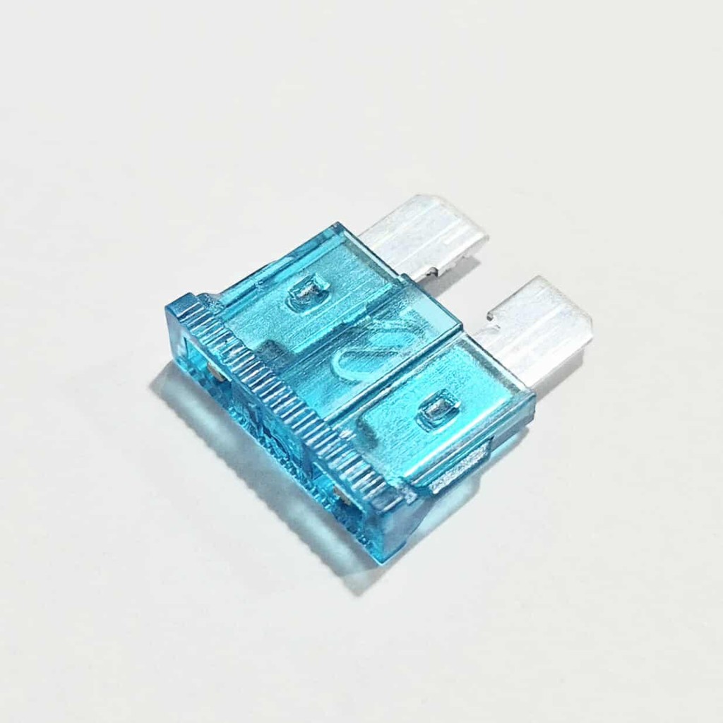 Fusível Automotivo 15A Padrão Azul 18,6x12,2mm 67.097.6