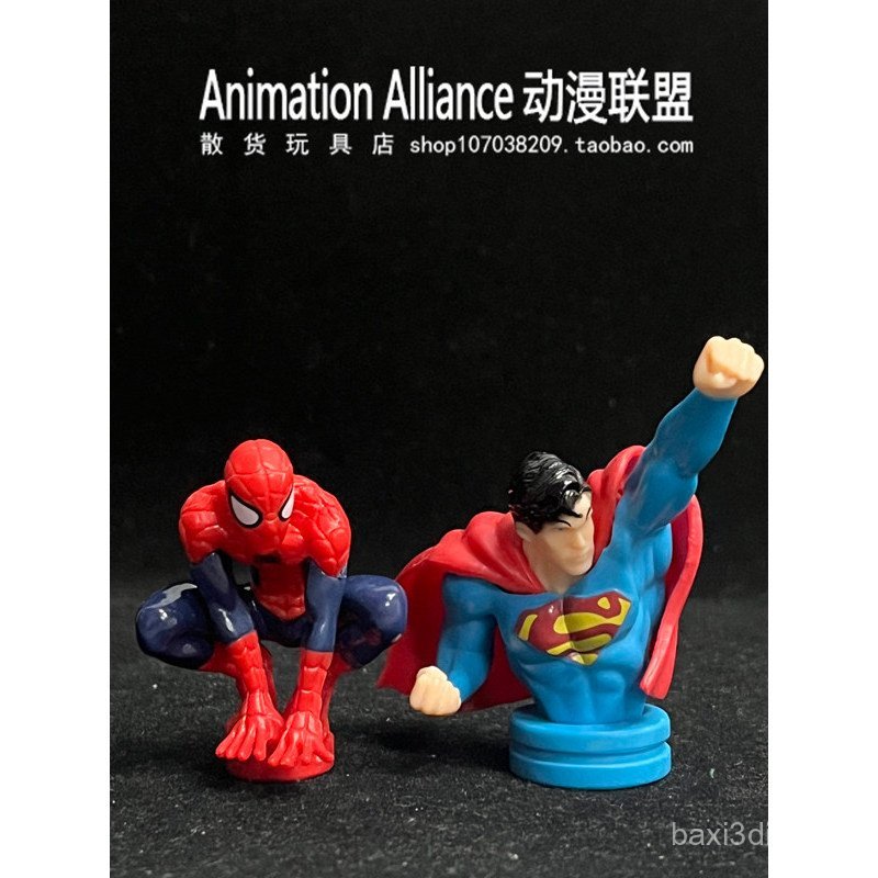 Novos produtos avulsos de merchandising de filmes: tampa de garrafa dos Heróis da Marvel, Vingadores, Homem-Aranha, Supe