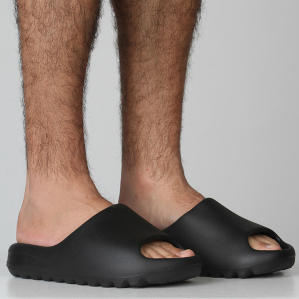Chinelo Nuvem Feminino Ortopédico Preto Confortável Leve Antiderrapante e Resistente