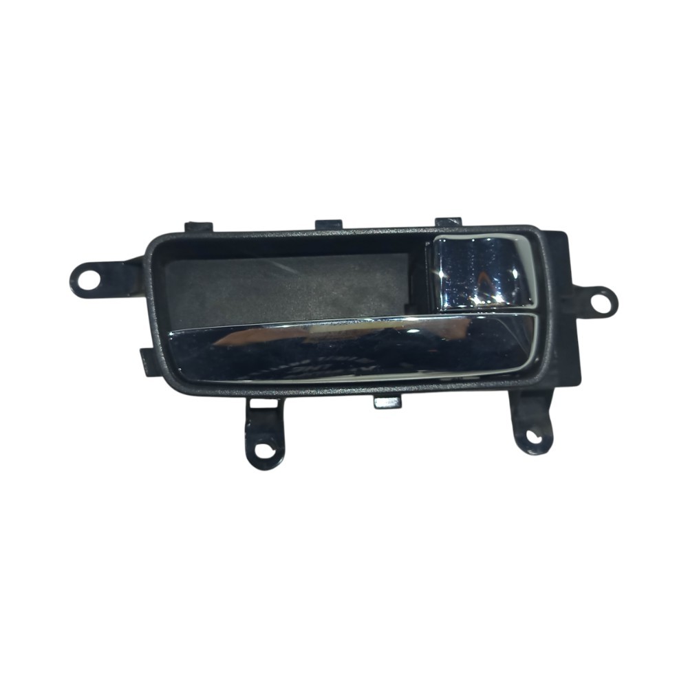 Maçaneta Interna Traseira Direita Nissan Sentra 2007 A 2013 Cromado E Preto Traseira
