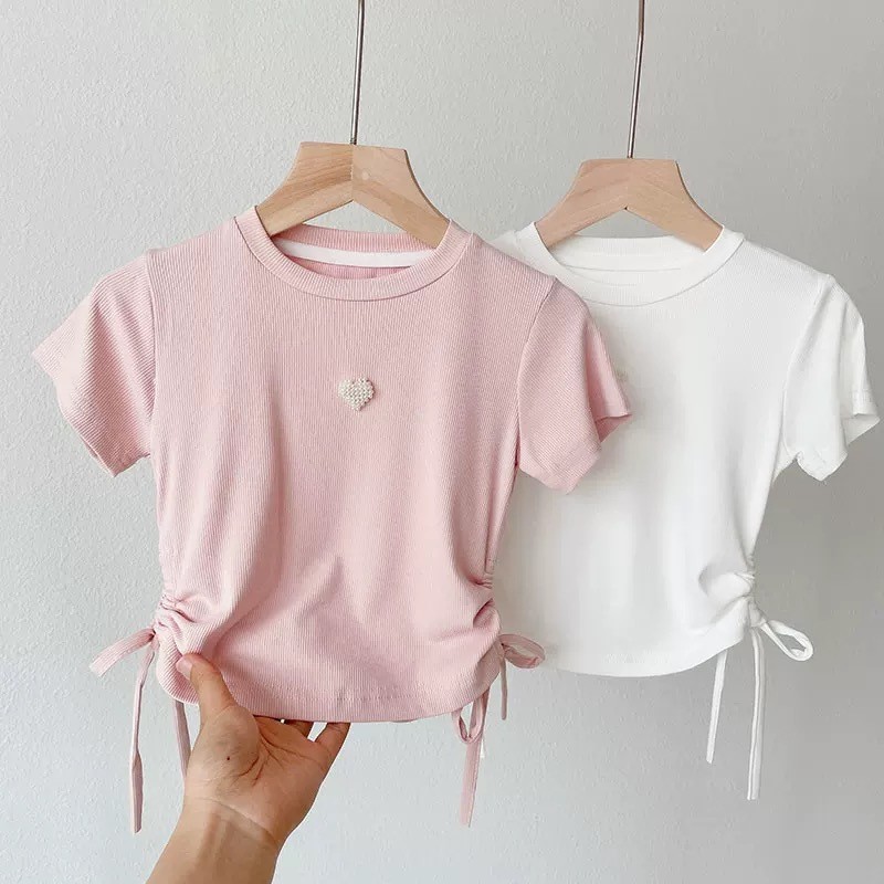 Meninas doce estilo coreano topos 2026 novo estilo verão estilo fino gelo seda crianças cordão amor menina bebê camiseta