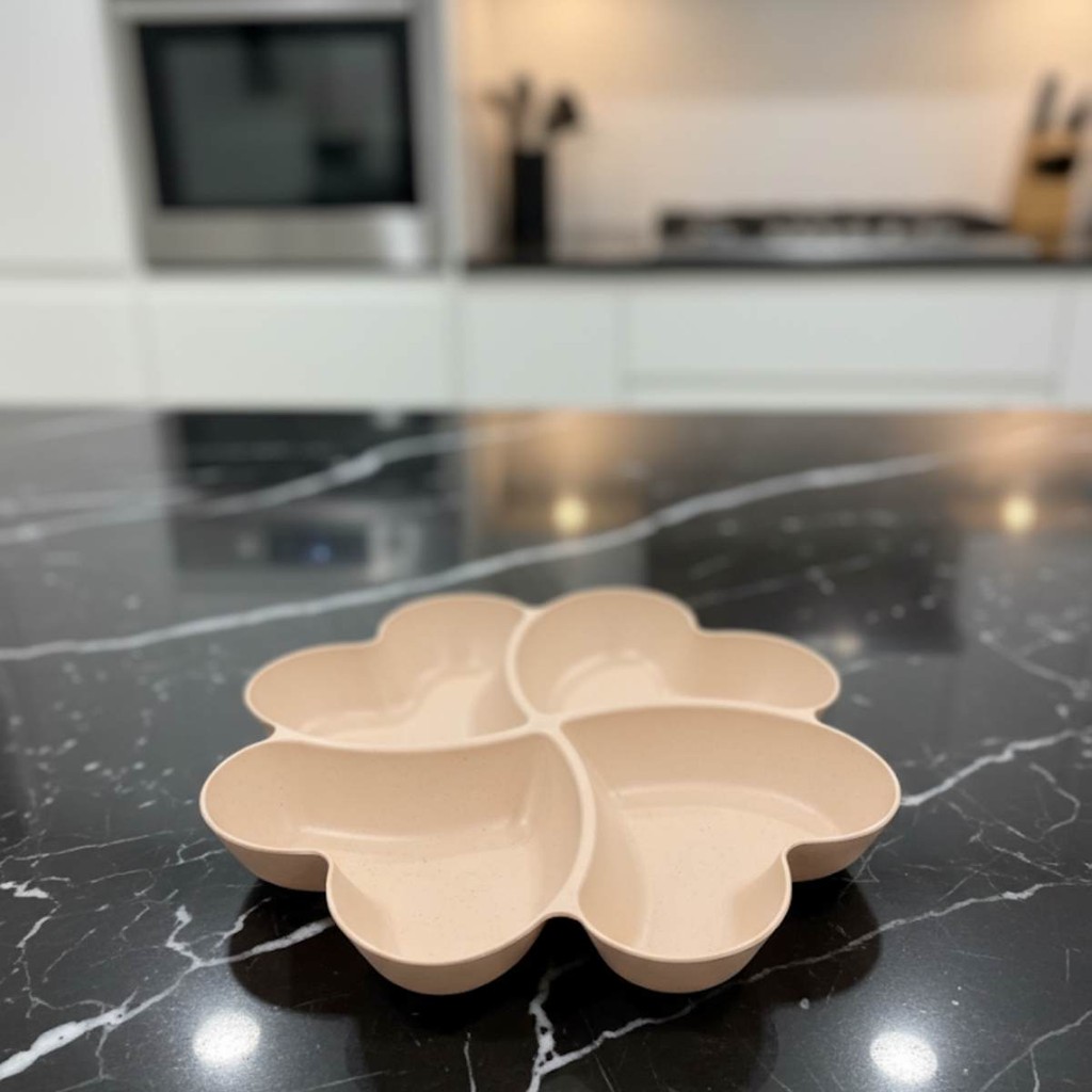 Petisqueira Lines Sortida 27x27cm Coração Divisórias – Petisqueira Plástica Reforçada