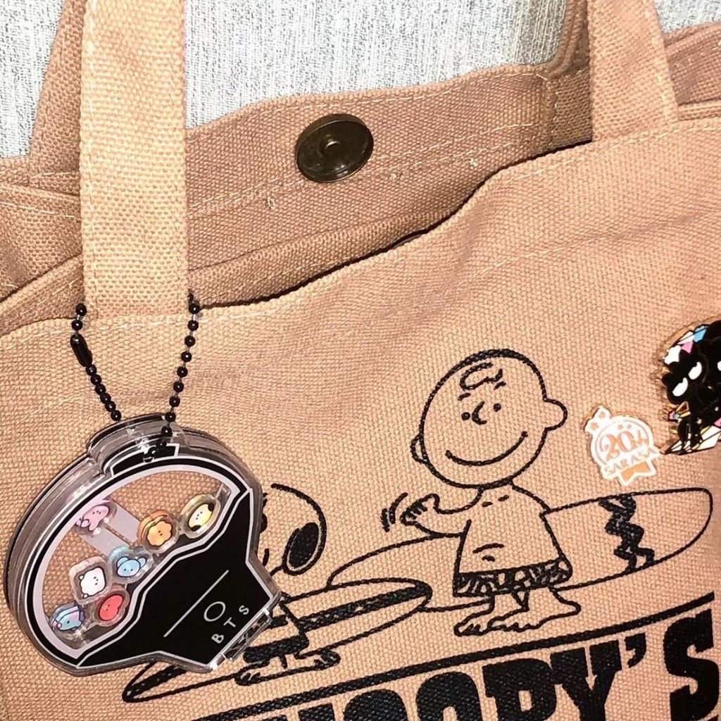 6.22 BTS Shake Happy Chaveiro Pequeno Livro Vermelho Namoradas Mochila Decoração
