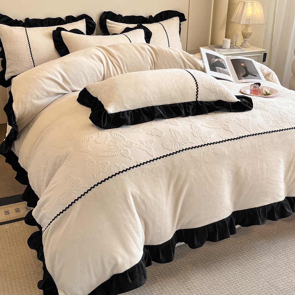 Estilo princesa francesa leite veludo conjunto de quatro peças engrossado inverno flanela Coral velo rendas colcha capa 