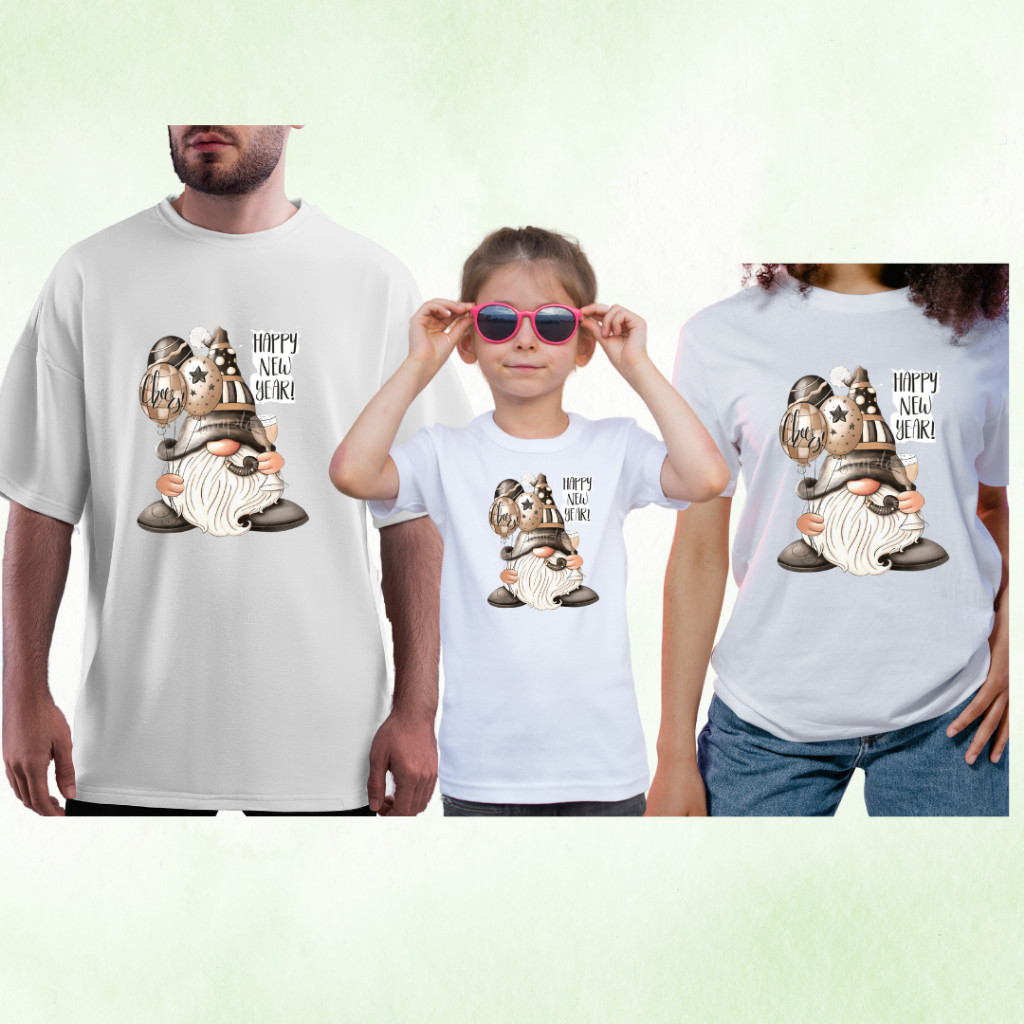 informar o tamanho infantil no ato da compra Camiseta Camisa Kit 3 Camisetas Familia, Gnomo feliz, Feliz Ano Novo