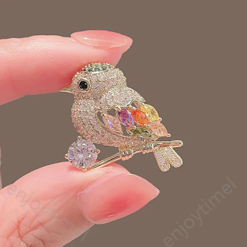 Broche de Pássaro com Zircônia Cúbica Brilhante para Mulheres, Elegante Broche de Animais com Cristais, Corsage para Ban