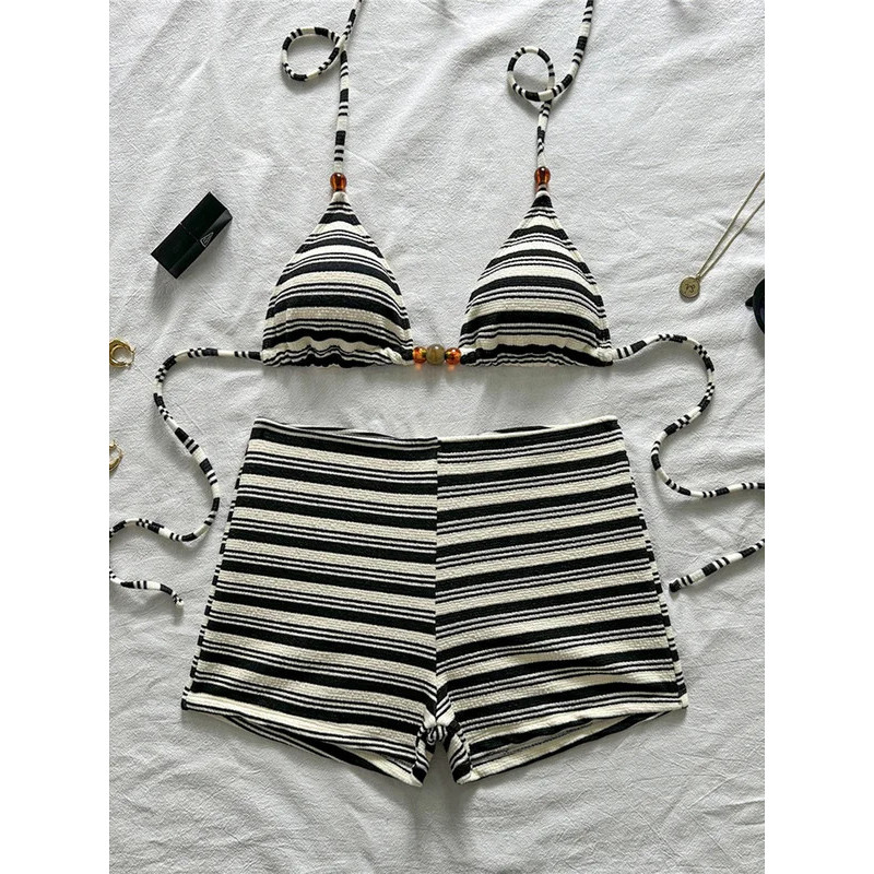 2026 Biquíni Feminino Listrado com Decote Halter e Shorts, Cintura Alta, Conjunto de Biquíni de Duas Peças, Moda Praia F