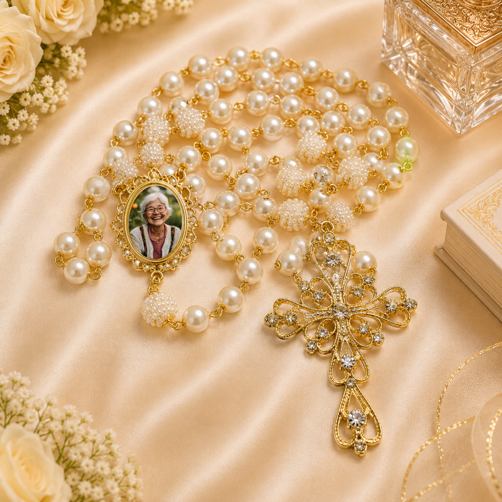 Terço de Casamento Noiva Personalizado com Foto Cor Prata Perolas e Cruz Casamento Homenagem Pai e Mãe Catolico
