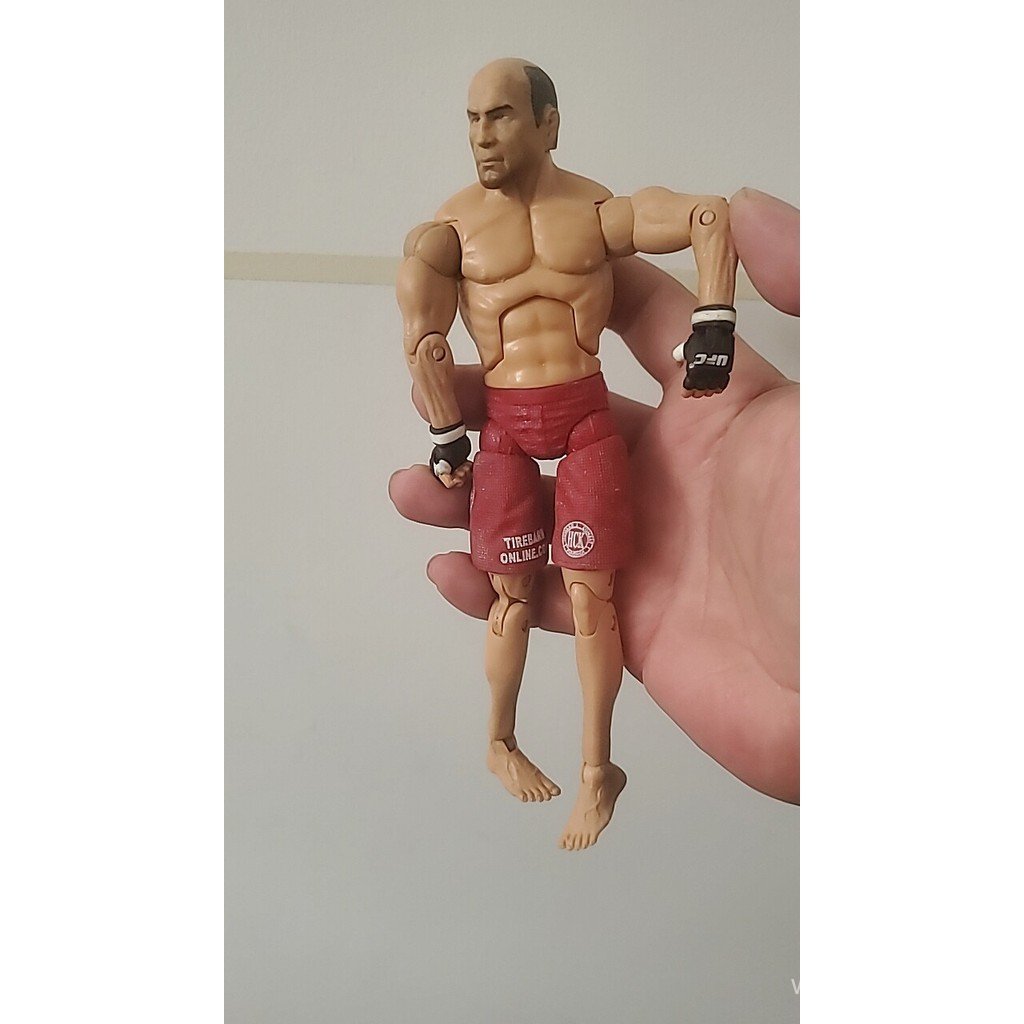 Nova Figura de Ação Articulada do Lutador do UFC, Boneco Móvel de 7 Polegadas, Brinquedo Infantil UVG7