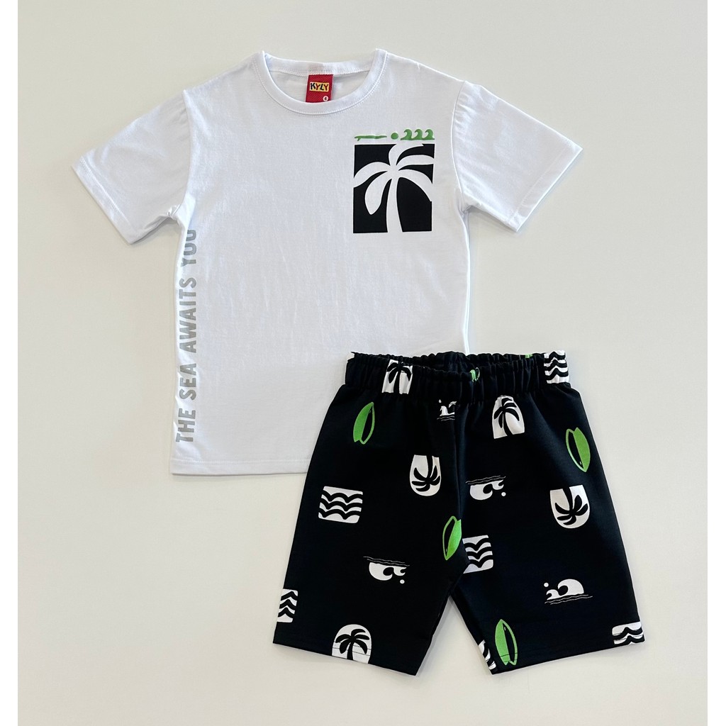 Conjunto Infantil Kyly Camiseta Branca Estampa Coqueiro com Frase e Bermuda Preta Estampada Confortável Moda Kids Verão