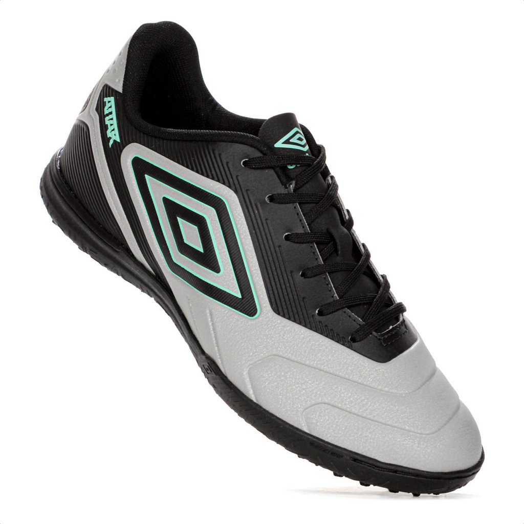 Chuteira Umbro Society Attak III Cinza e Preto - Masculino