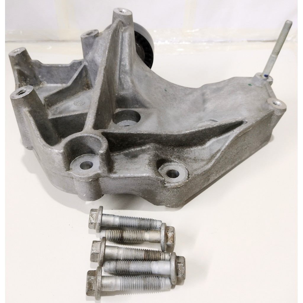 Suporte Compressor Ar Condicionado C/parafusos Prisma/onix