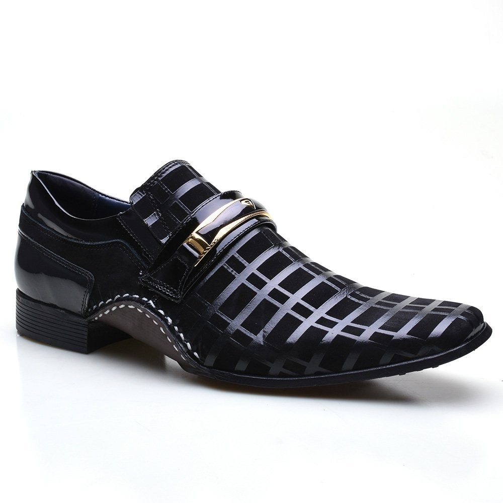 Detalhes do Sapato Social Masculino Calvest em Couro Preto Detalhado em Verniz 1930C592