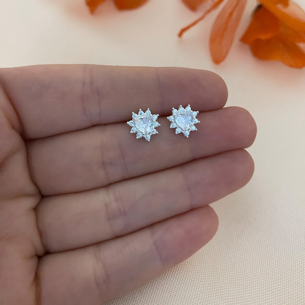 Par de Brinco Coração com Zircônia Prata 925 Par de Jóias Delicadas 9mm a 11mm