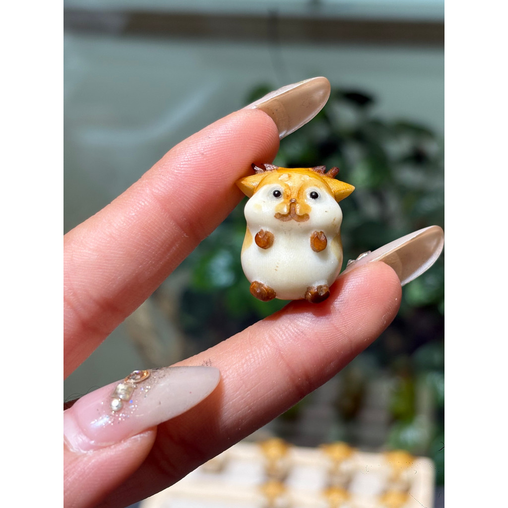 Raiz de fruta marfim com bonito niu artesanal diy acessórios pulseira pingente acessórios moda All-Match T