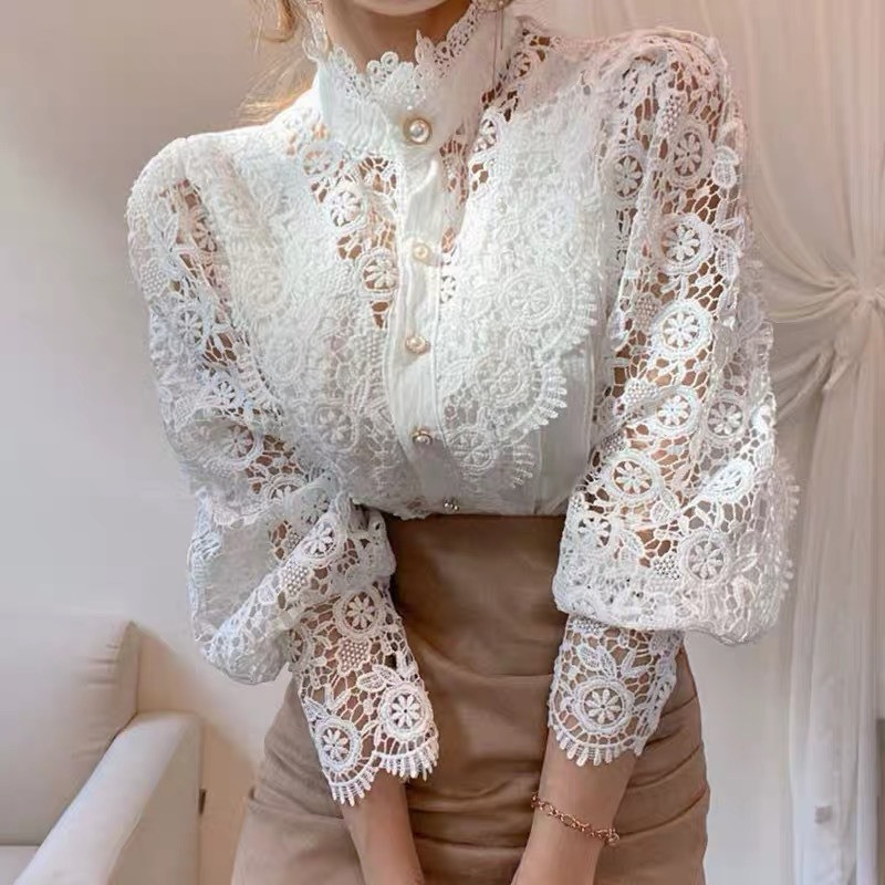 Blusa Feminina Camisa Manga Longa Oco Stand Collar De Renda Elegante Social Com Botões Gola Redonda - QUALY