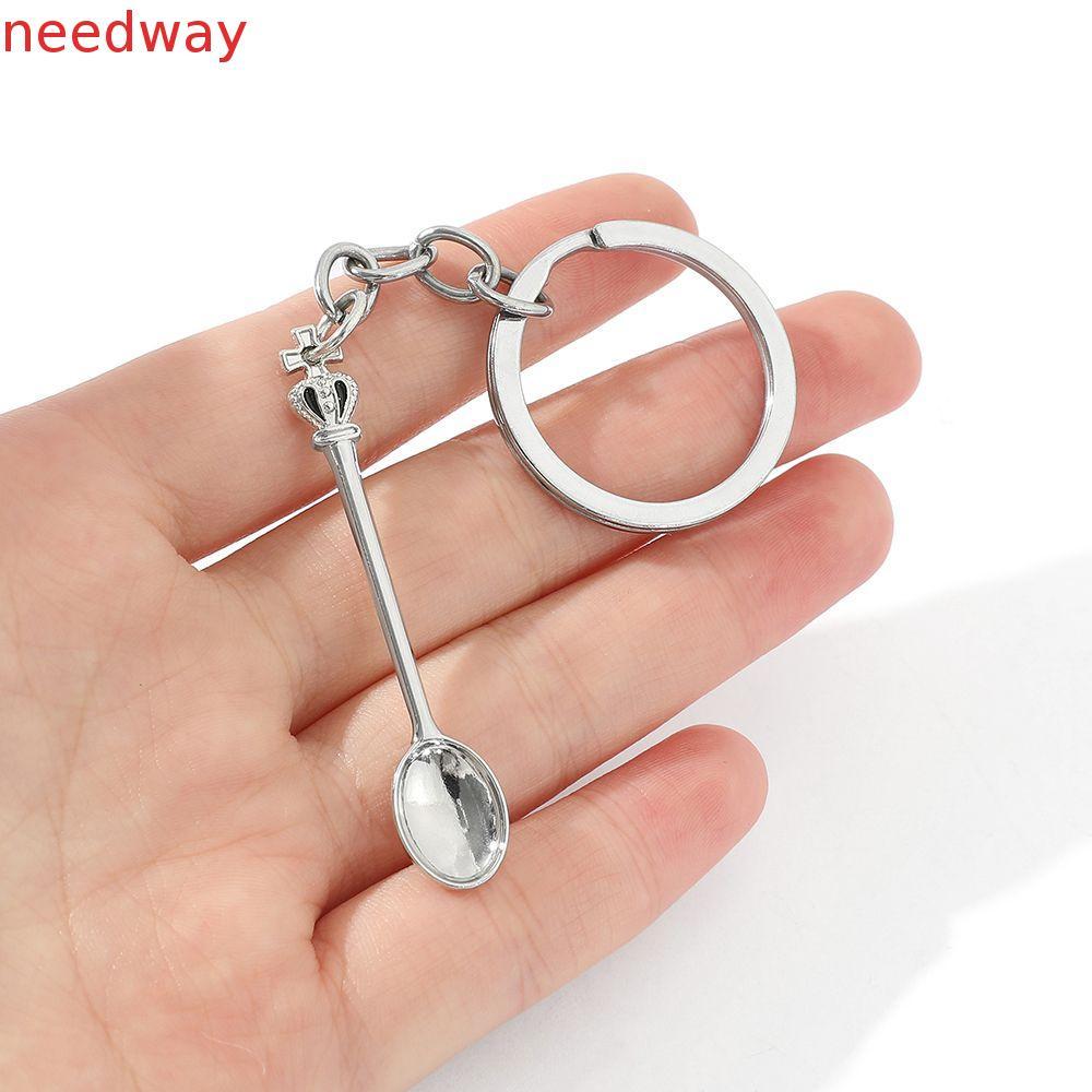 NEEDWAYB Colher Chaveiro De Cozinha Coroa Moda Pingente Artesanal Ornamentos Cor Prata Metal