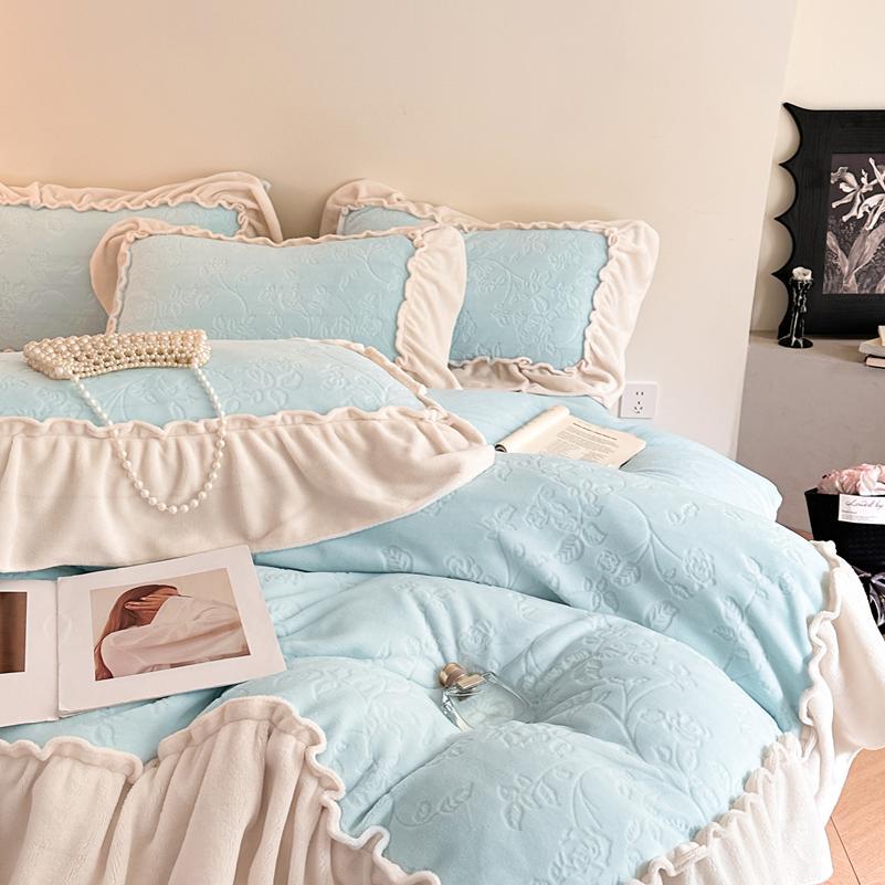 Conjunto de quatro peças de veludo esculpido estilo princesa francesa inverno engrossado leite Coral veludo renda colcha