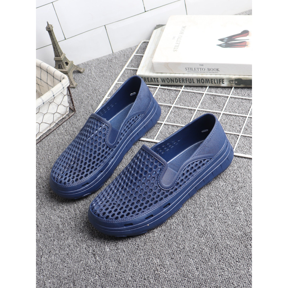 Verão respirável sandálias de malha de plástico sapatos masculinos buraco antiderrapante confortável resistente ao desga