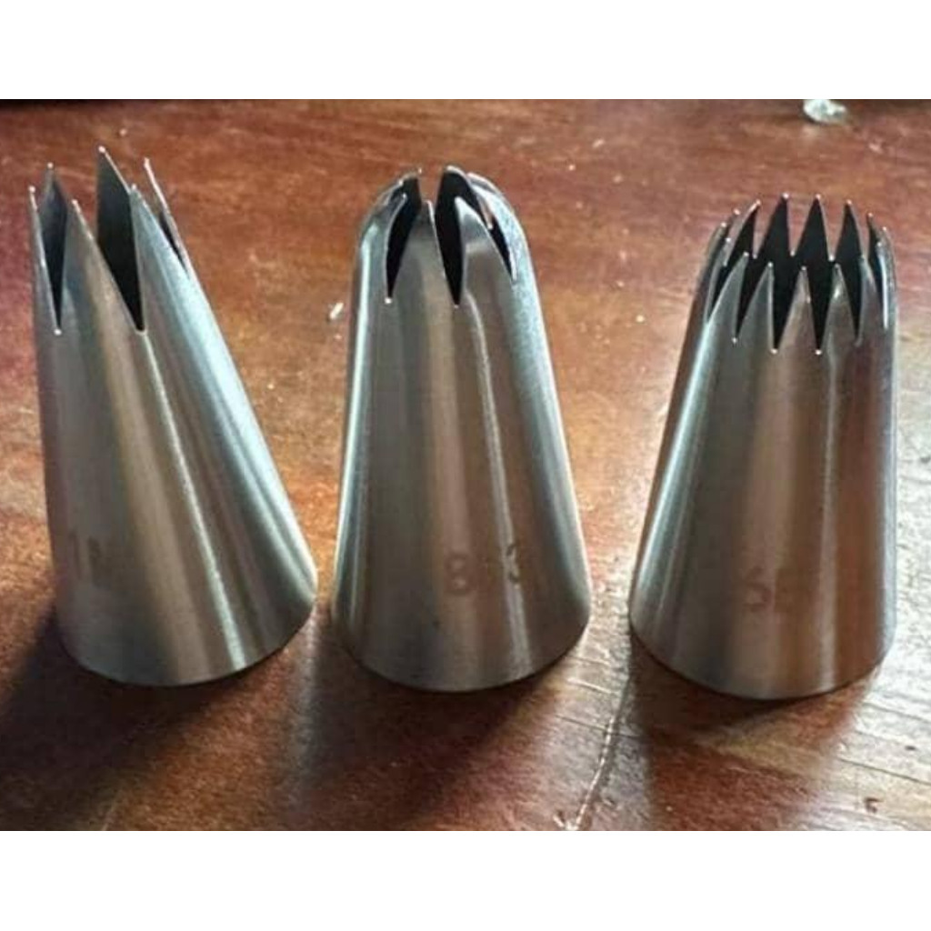 Bico De Confeitar  Tamanho Médio De Aço Inoxidável Confeiteiro Piping Bicos Dicas+Shoyyi+ em Oferta na Shopee