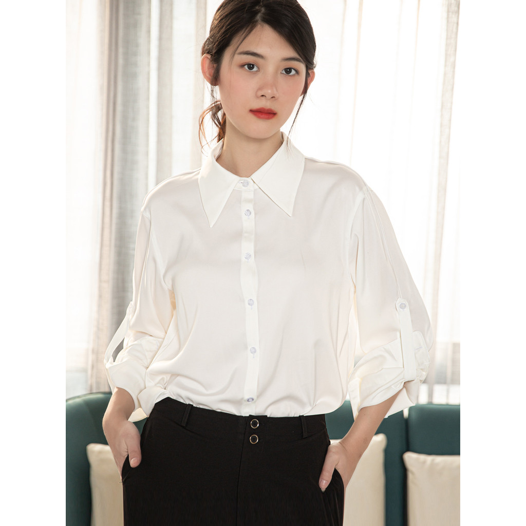 Camisa branca feminina Design nicho Chiffon triângulo gola pontiaguda camisa branca jogo interno estilo Hong Kong 2026 v
