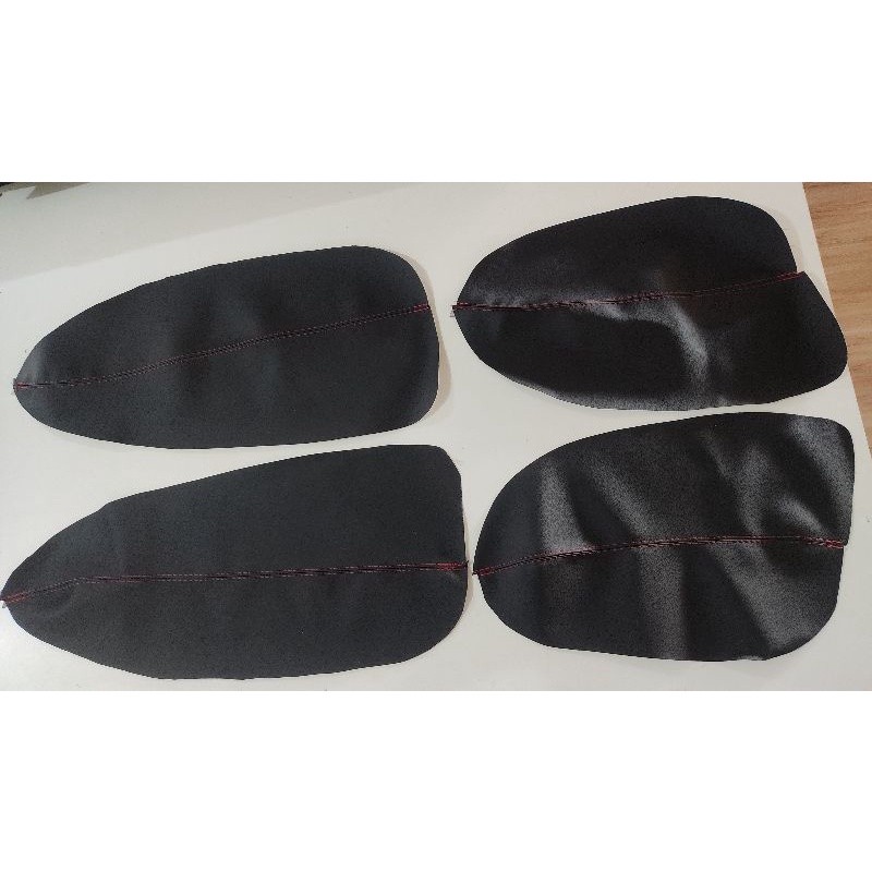 Kit forro de porta para Gol G5 6 7 e Voyage G5 G6 G7 Preto linha vermelha