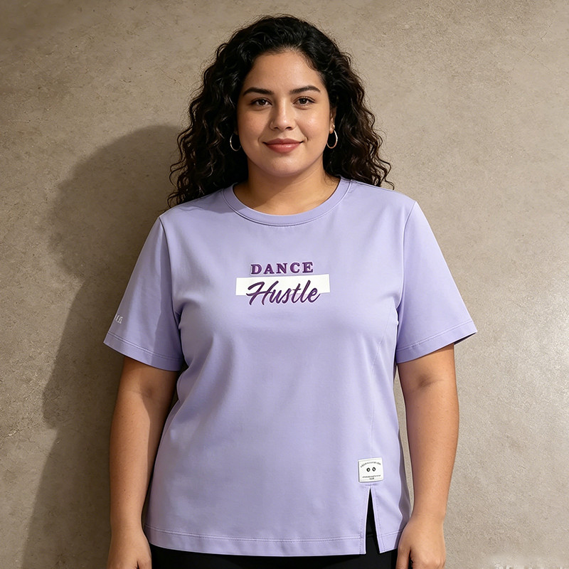 [Roupas femininas plus size] Camiseta solta casual de manga curta 150kg pode usar roupas femininas plus size 150kg verão