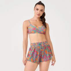 Short Soltinho Com Pregas Estampa Vibrant Poliamida Soft