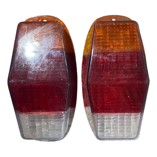 Par Lente Lanterna Traseira Toyota Bandeirante 1980 A 1990 Vermelho