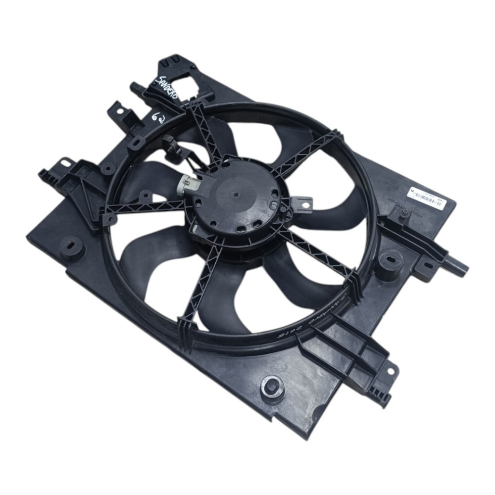 Defletor ventoinha radiador renault sandero 2019 214817904R